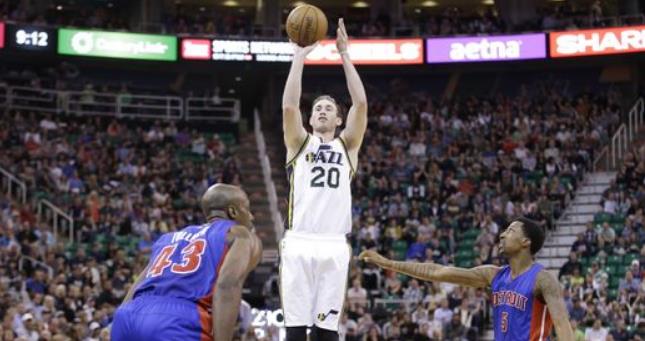 中场构建的 中场构建的