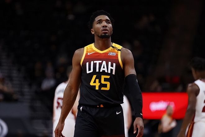 曾在多场比 曾在多场比