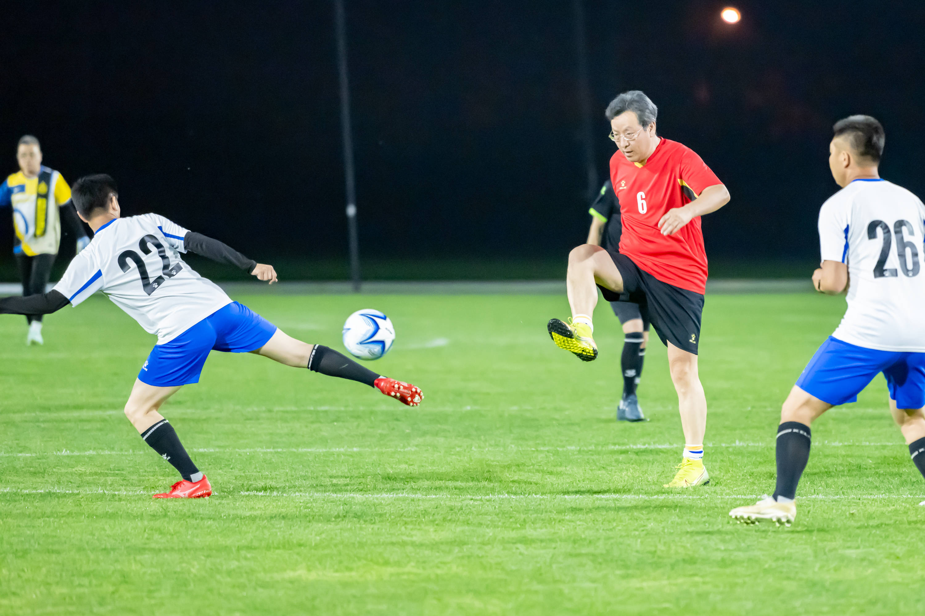 球国家队多 球国家队多