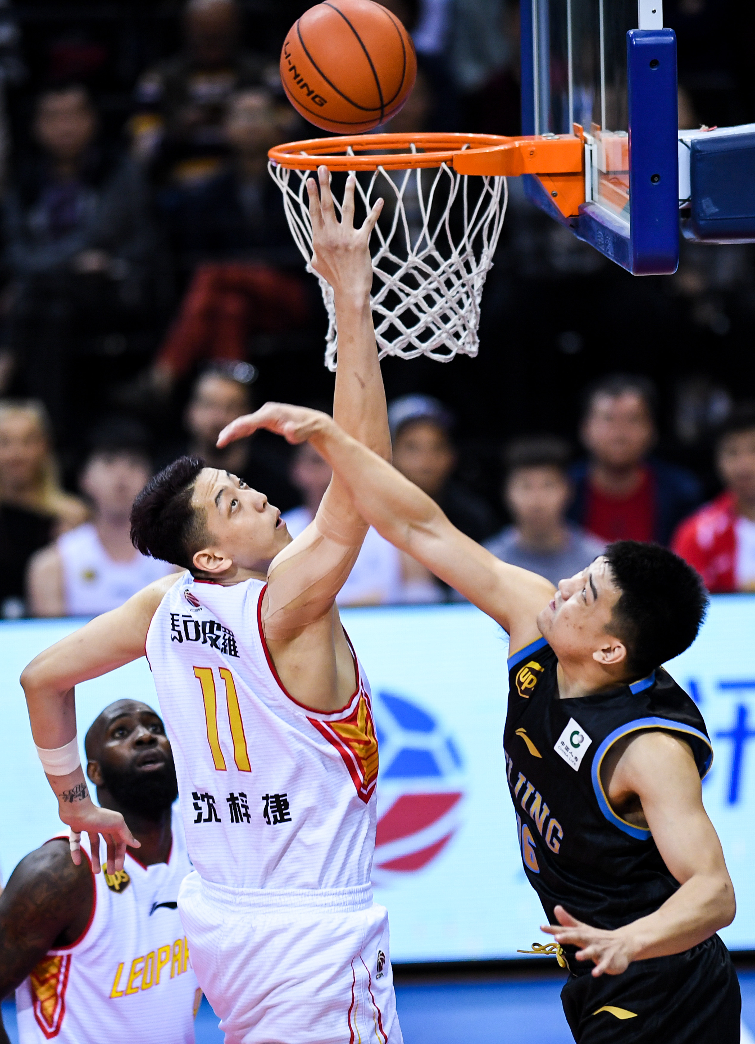 落后时